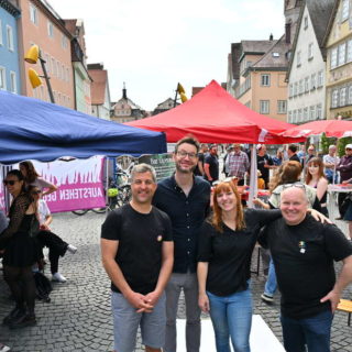 Gemeinsam Gesicht zeigen: Auf dem Foto von links nach rechts: Sebastian Fritz, Dr. Michael Wenzler, Ann-Katrin Lauer und Peter Yay-Müller. © Jan-Philipp Strobel